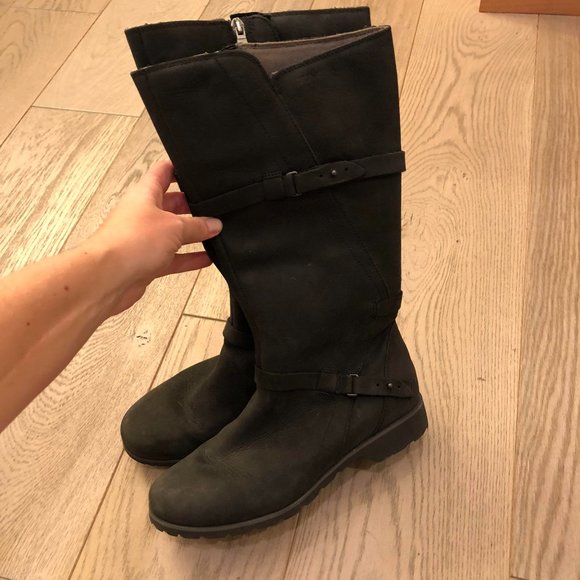 Teva Shoes Teva Waterproof Suede Boots Size 85 Poshmark